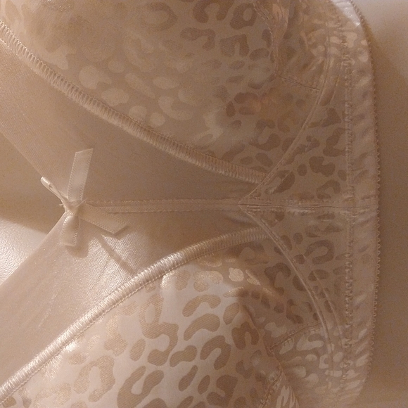 Just My Size Intimates & Sleepwear Nwt Just My Size White Satin